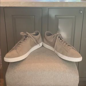 Nike Men’s Suede Casual Shoes